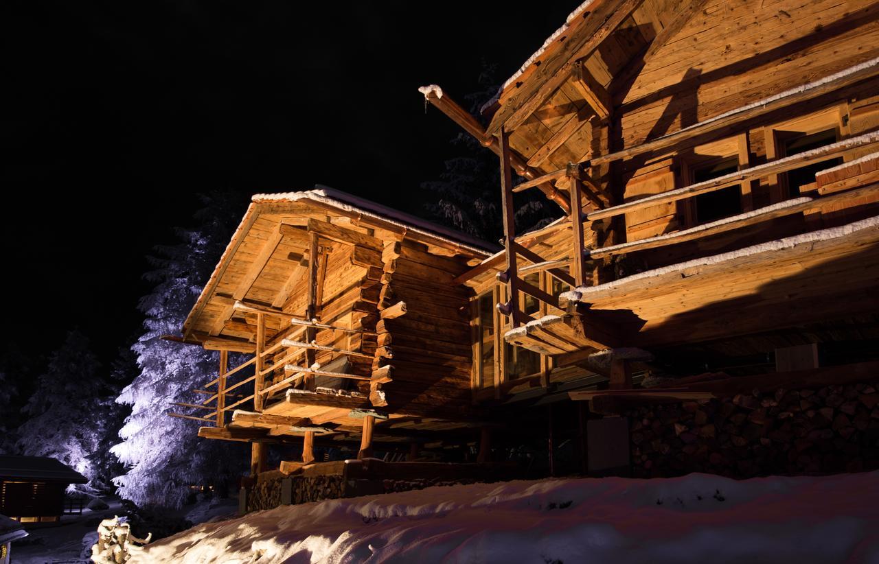 Les Mazots De La Source & Spa Vercorin Esterno foto
